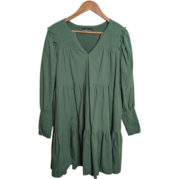 Tuckernuck Pomander Place Ceci Smocked Tiered Dress Medium Jaguar Green L/S - Picture 8 of 9